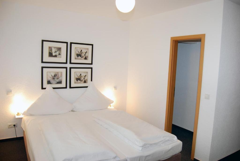 Hotel Rheinischer Hof Еркрат Номер фото