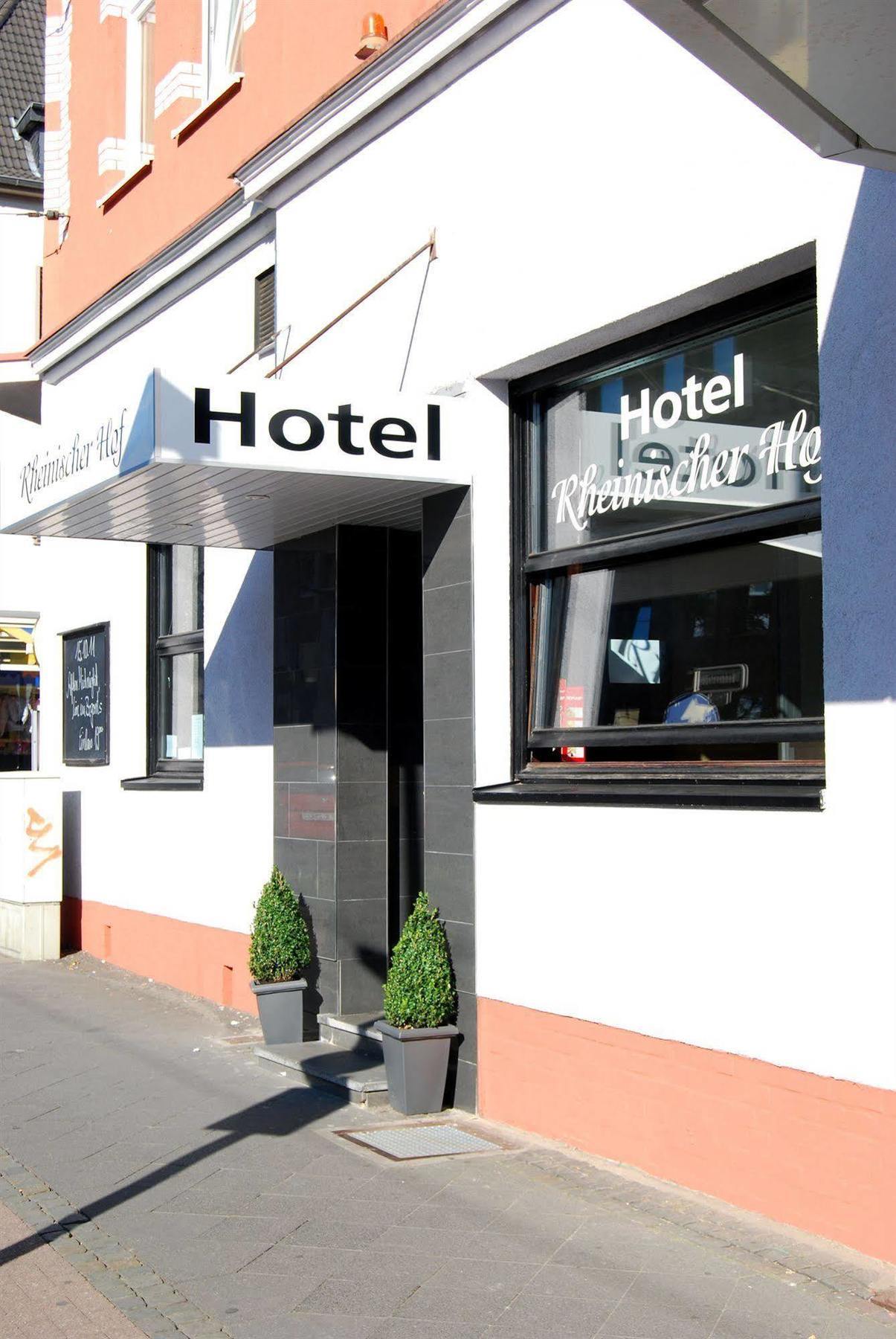 Hotel Rheinischer Hof Еркрат Екстер'єр фото